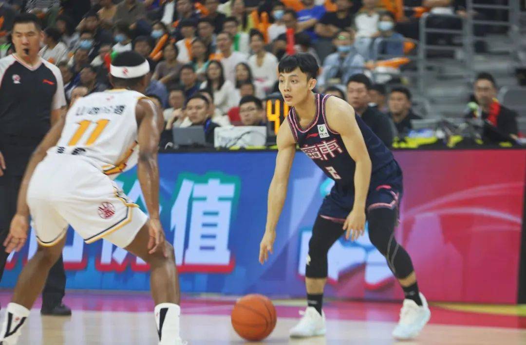 关于浙江东阳光vs广东华南虎比分预测的信息